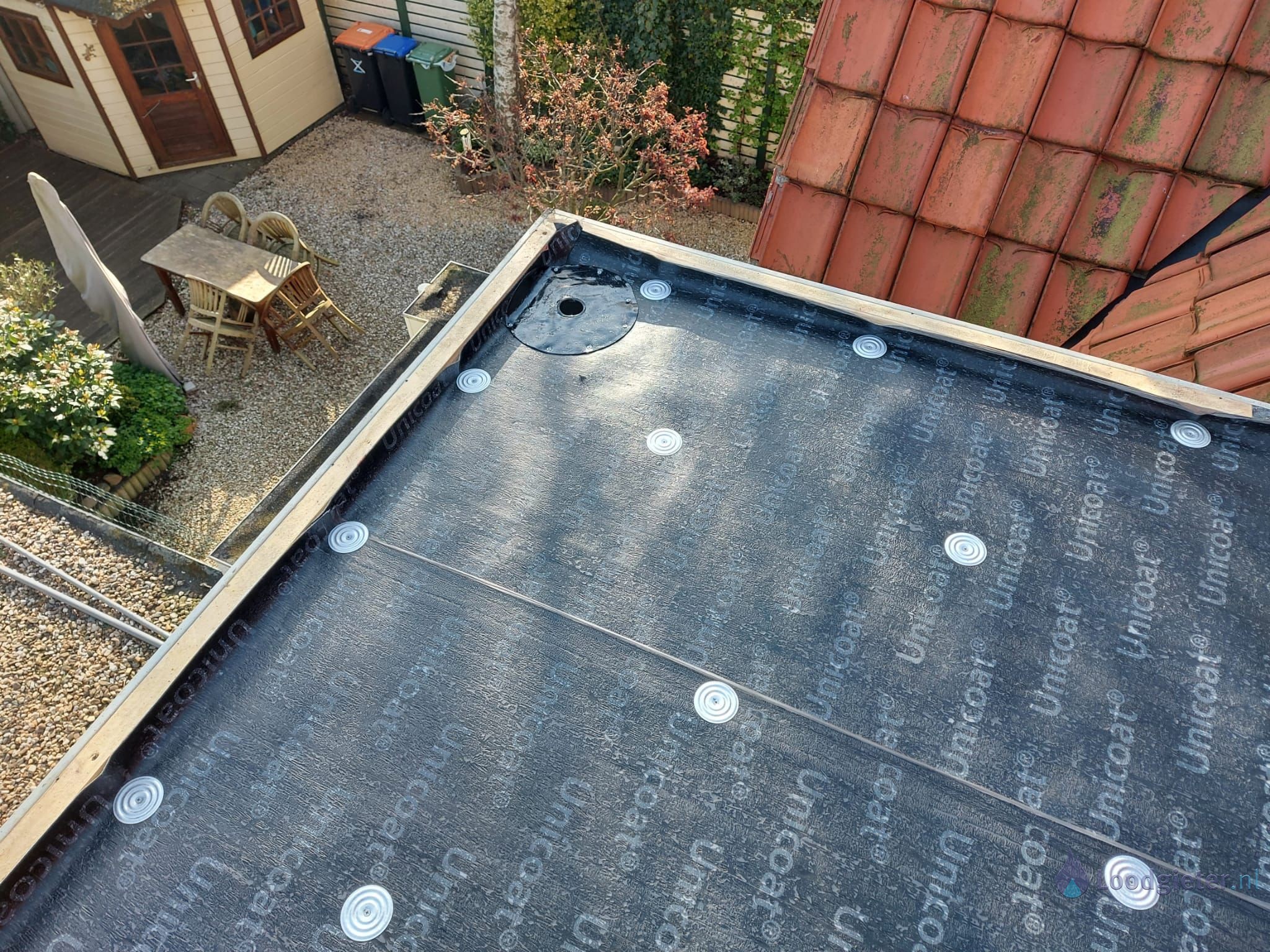 lekkage bitumen dak repareren