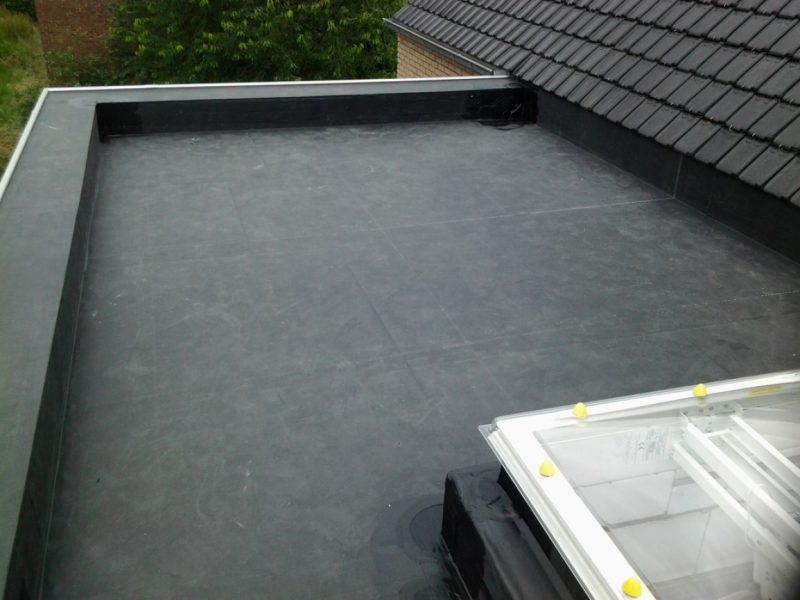 epdm op hellend dak